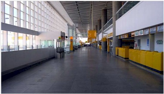 tmb 550 mirabel airport 1