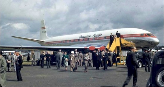 CF-CUM at Farnborough Airshow